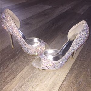 Bella Luna heels. Size 8